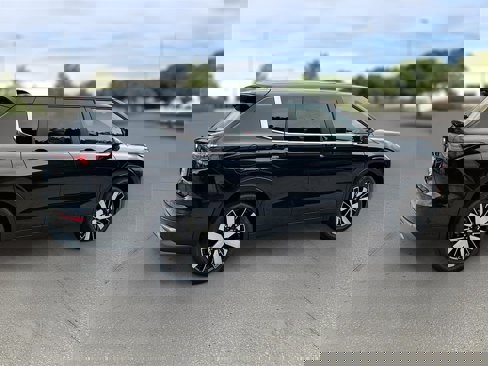 New 2025 Mitsubishi Outlander SE image 7