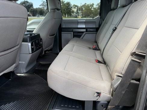 Used 2021 Ford F250 XLT w/ XLT Premium Package image 8