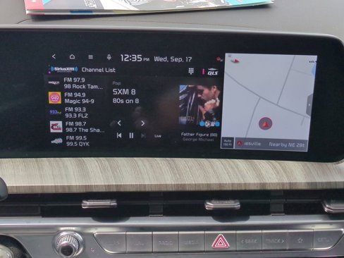 Used 2025 Kia Telluride SX Prestige image 17
