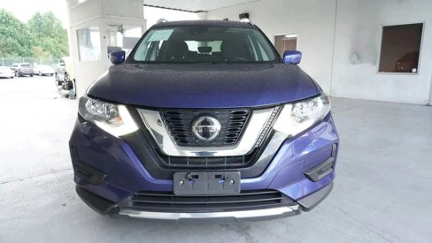 Used 2020 Nissan Rogue SV image 5