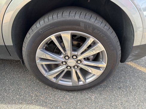 Used 2025 Cadillac XT5 Premium Luxury image 29