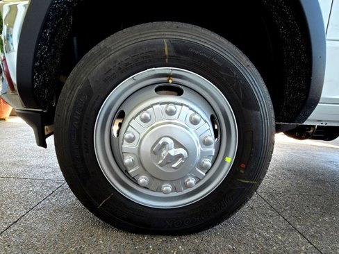 New 2026 RAM 5500 Tradesman image 25