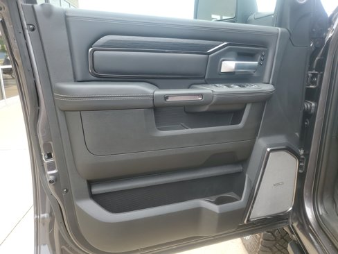 Used 2025 RAM 2500 Power Wagon image 6