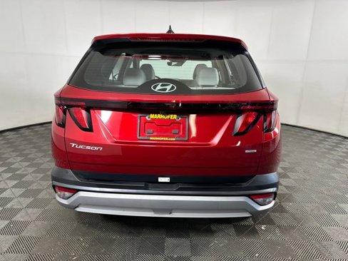 Certified 2025 Hyundai Tucson SE image 33