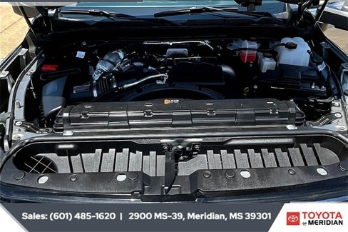 Used 2025 GMC Sierra 2500 Denali Ultimate image 8