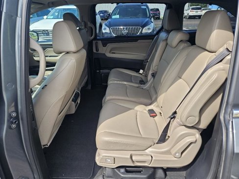 Used 2018 Honda Odyssey EX-L image 12