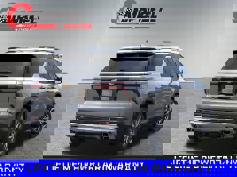 New 2026 Chevrolet Traverse LT w/ Enhanced Driving Package image 4