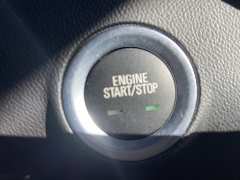 Used 2024 GMC Terrain SLE image 16