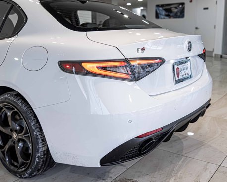 New 2025 Alfa Romeo Giulia AWD image 14