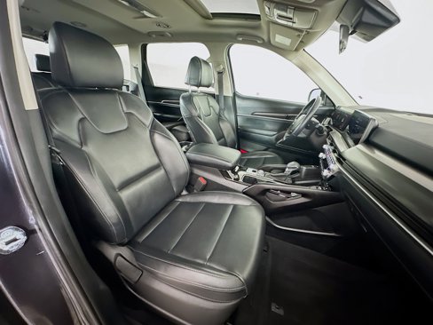 Used 2025 Kia Telluride S image 35