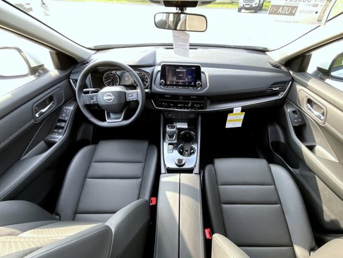 New 2026 Nissan Rogue SV image 15