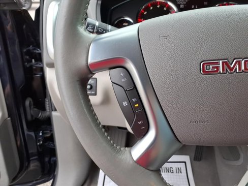 Used 2015 GMC Acadia SLE image 22