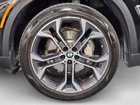 Used 2022 BMW X5 sDrive40i w/ Parking Assistance Package image 24