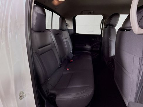 Used 2022 Nissan Frontier SV image 26