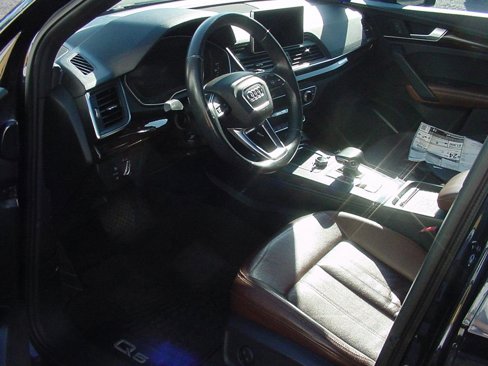 Used 2019 Audi Q5 2.0T Premium Plus image 4
