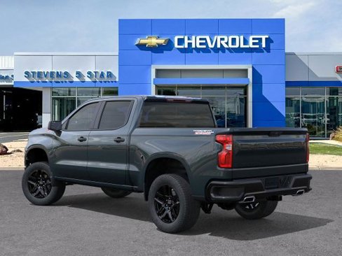 New 2026 Chevrolet Silverado 1500 Custom Trail Boss w/ LPO, Dark Essentials Package image 3