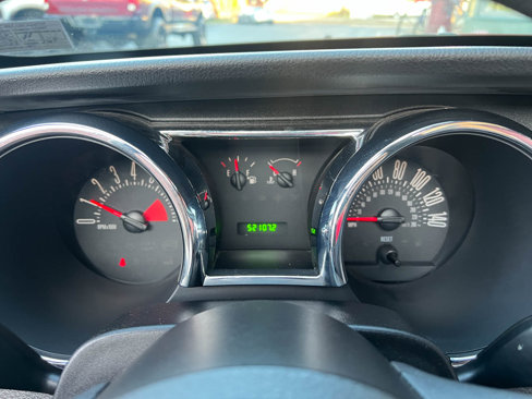 Used 2005 Ford Mustang GT Premium image 29