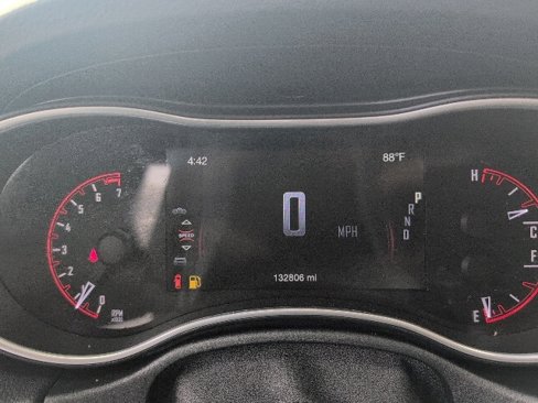 Used 2019 Dodge Durango SXT image 12
