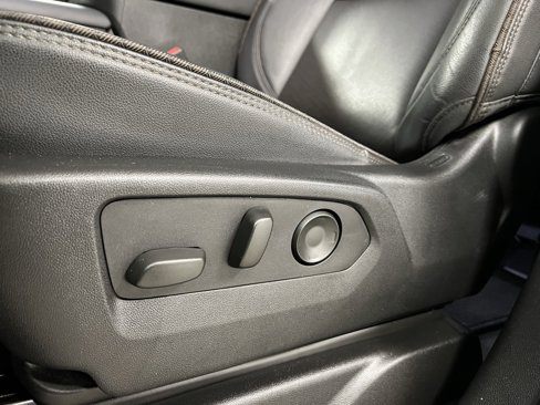Used 2024 Chevrolet Tahoe High Country image 30