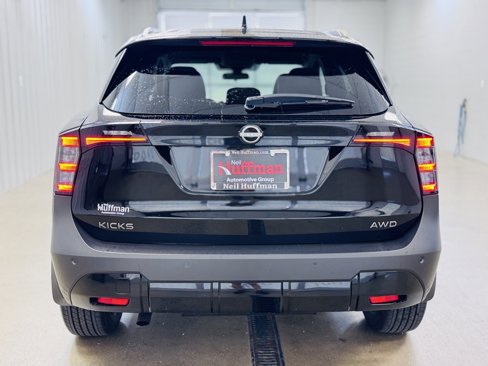 New 2026 Nissan Kicks SV w/ Cold Weather Package image 6
