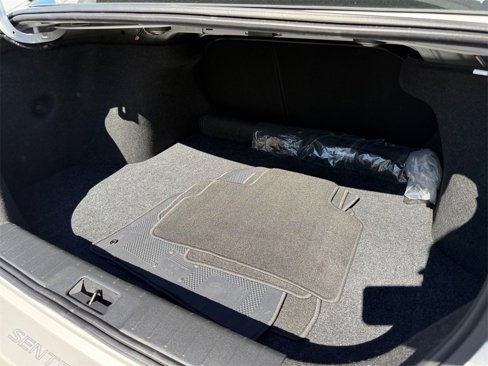 Used 2025 Nissan Sentra SV w/ All-Weather Package image 18