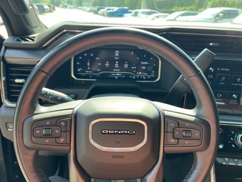 Used 2024 GMC Sierra 2500 Denali Ultimate w/ Max Trailering Package image 15