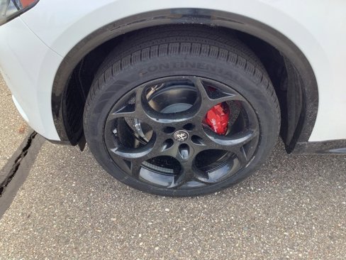 New 2025 Alfa Romeo Stelvio Sprint w/ Veloce Package image 9