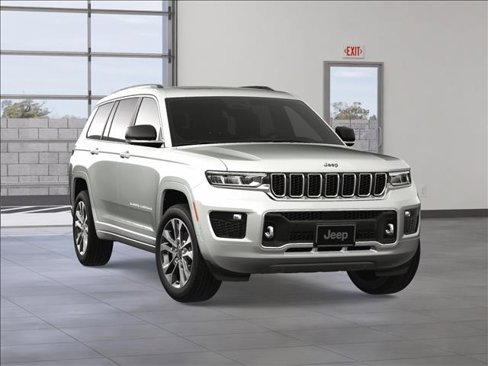New 2025 Jeep Grand Cherokee L Overland image 8