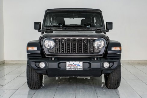 Used 2024 Jeep Wrangler Unlimited Sport image 3