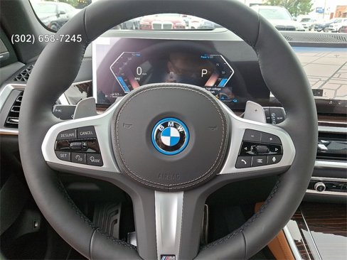New 2026 BMW X5 xDrive50e w/ M Sport Package image 18