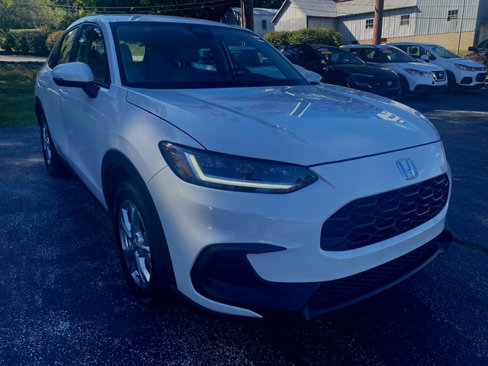 Used 2025 Honda HR-V LX image 5