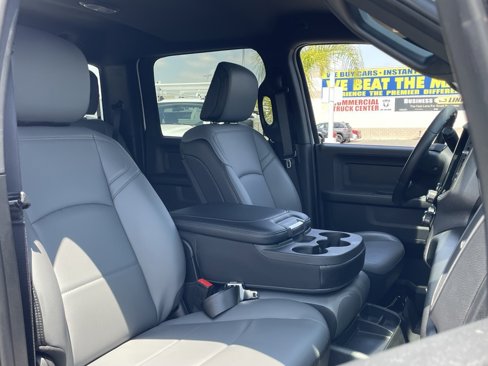 New 2025 RAM 2500 Tradesman w/ Chrome Appearance Group image 18