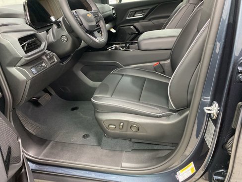 New 2026 Chevrolet Silverado EV LT image 45