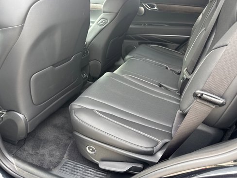 Used 2025 Genesis GV80 2.5T Prestige image 18