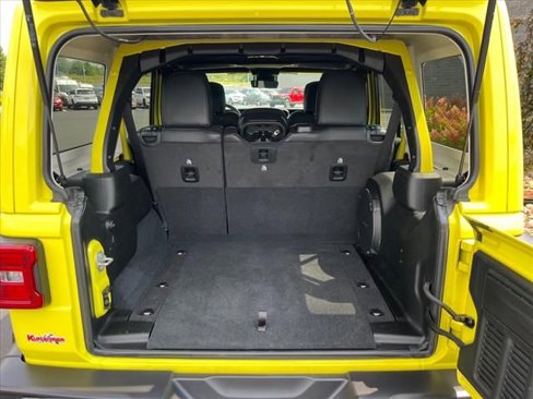 Used 2024 Jeep Wrangler Sahara w/ Technology Group image 58