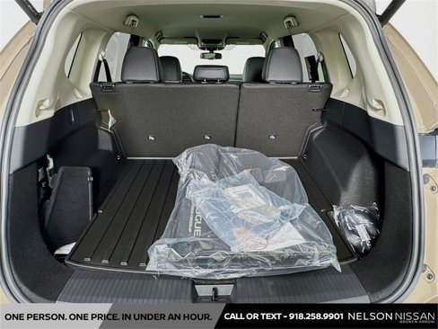 New 2026 Nissan Rogue SV image 25