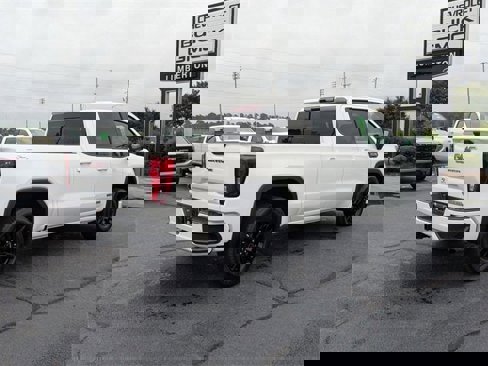New 2026 GMC Sierra 1500 Elevation w/ Elevation Premium Package image 3