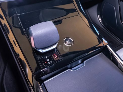 New 2025 Land Rover Range Rover Sport Dynamic SE image 24