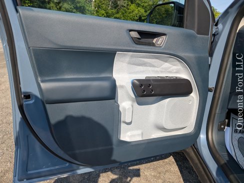 New 2025 Ford Maverick XLT w/ XLT Luxury Package image 18