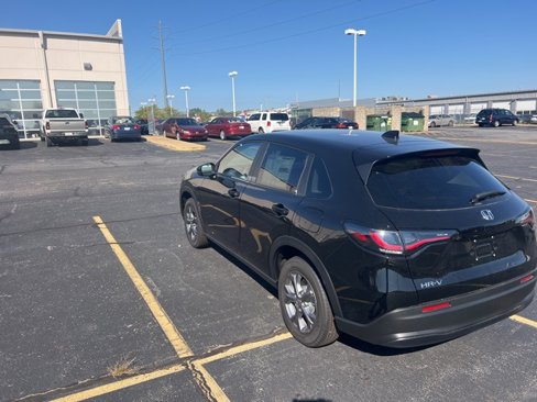 New 2026 Honda HR-V LX image 4