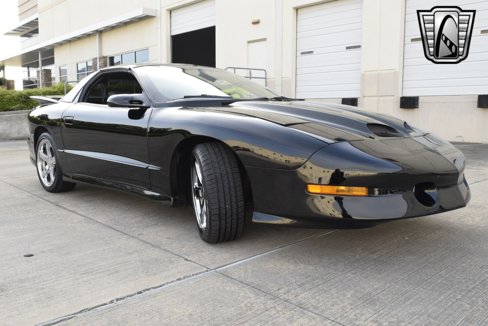 Used 1995 Pontiac Firebird Trans Am image 5