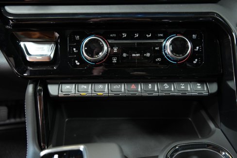 New 2026 GMC Sierra 1500 AT4X image 41