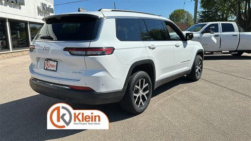 Used 2024 Jeep Grand Cherokee L Limited w/ Luxury Tech Group II image 8