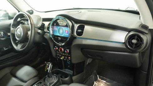 Certified 2024 MINI Cooper SE image 14