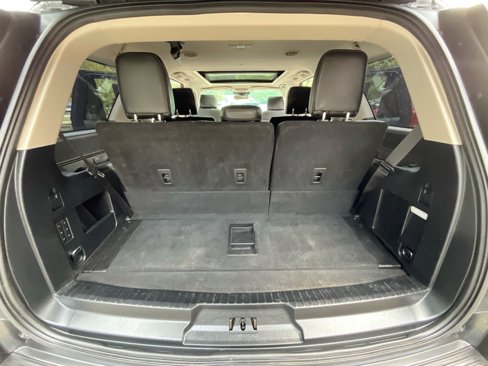 Used 2020 Ford Expedition Platinum image 38