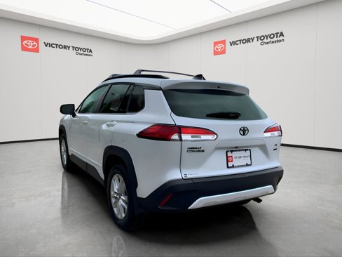 New 2025 Toyota Corolla Cross LE image 6