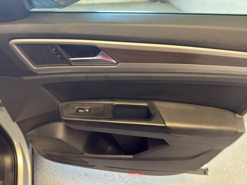 Used 2019 Volkswagen Atlas SEL image 22