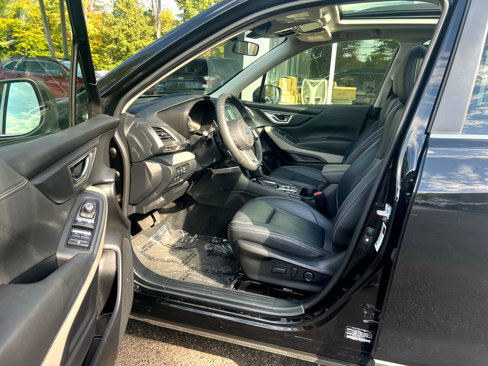 Used 2022 Subaru Forester Limited image 9