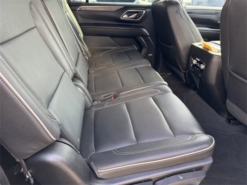 Certified 2023 GMC Yukon XL SLT image 7