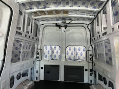 Used 2019 Nissan NV 2500 SV image 6